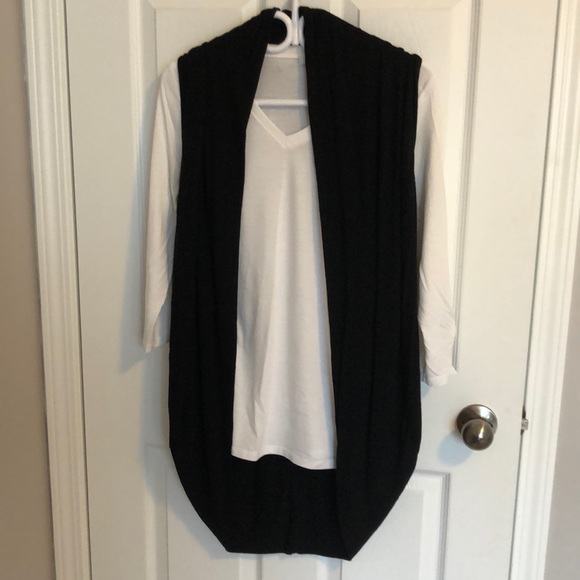 Dynamite Tops - Cardigan Vest
